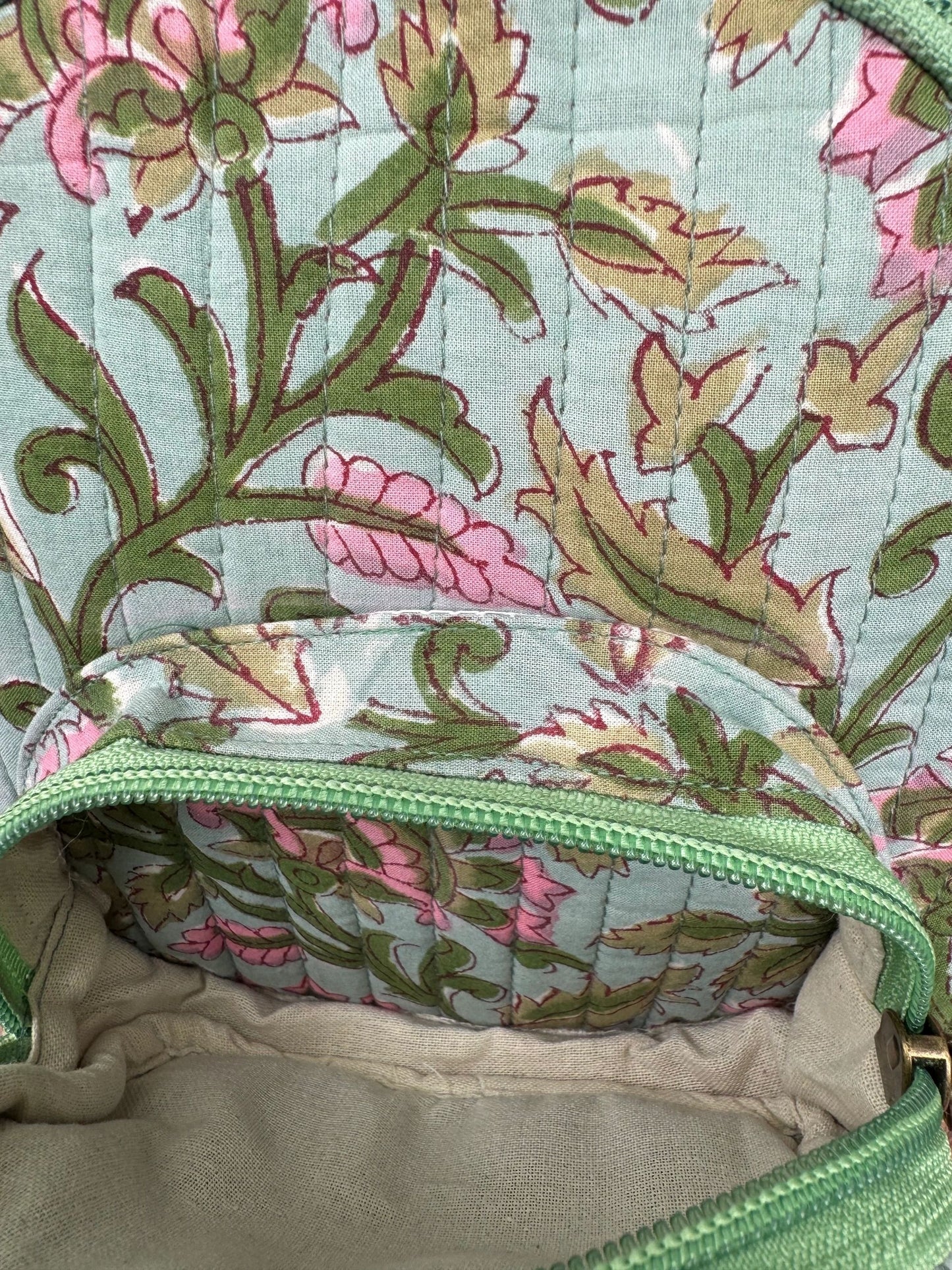House%20of%20Mulmul%20-%20Backpack%20(15).jpeg