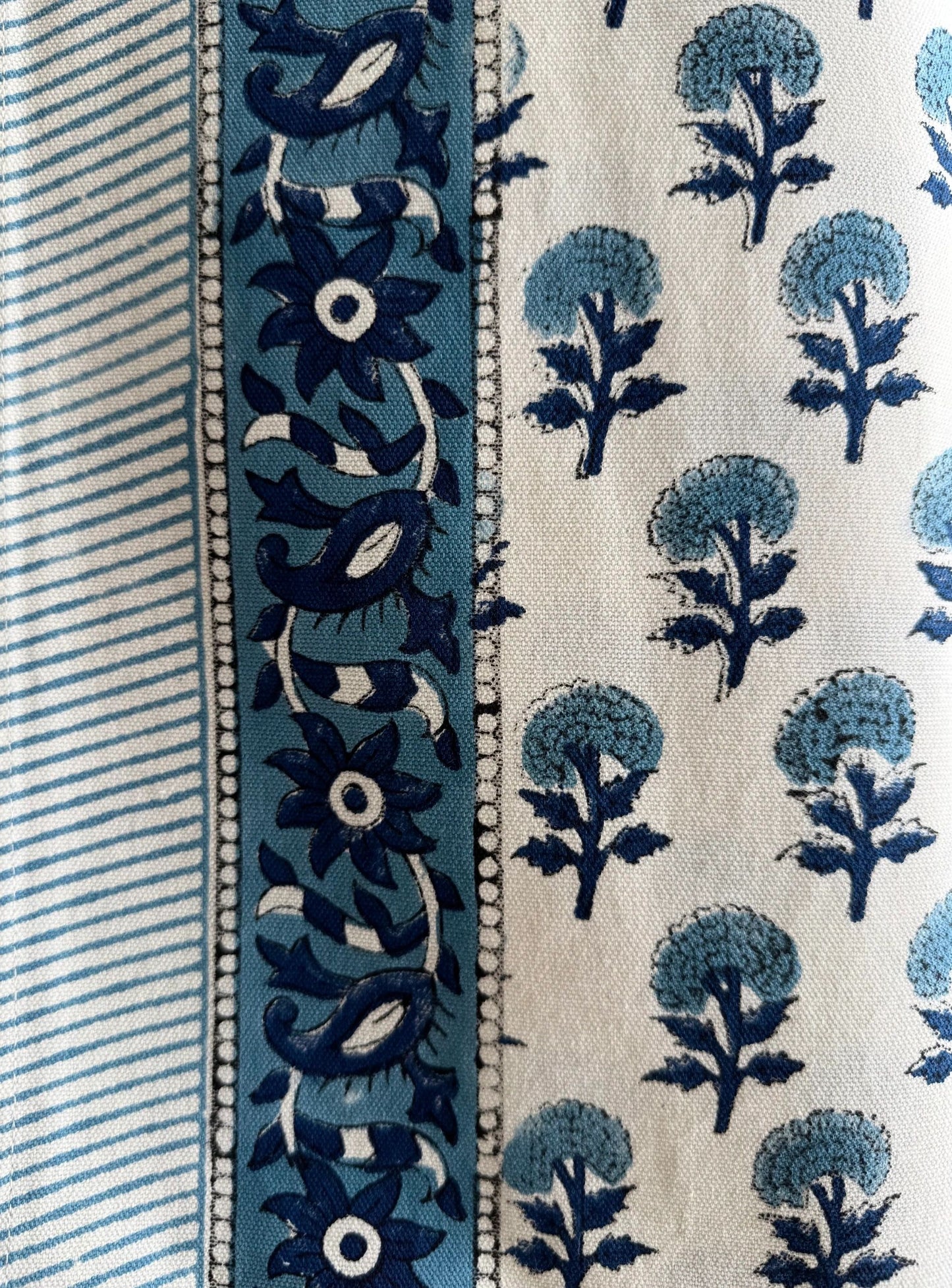House%20of%20Mulmul%20-%20Cotton%20Table%20Cloth%20(146).jpeg