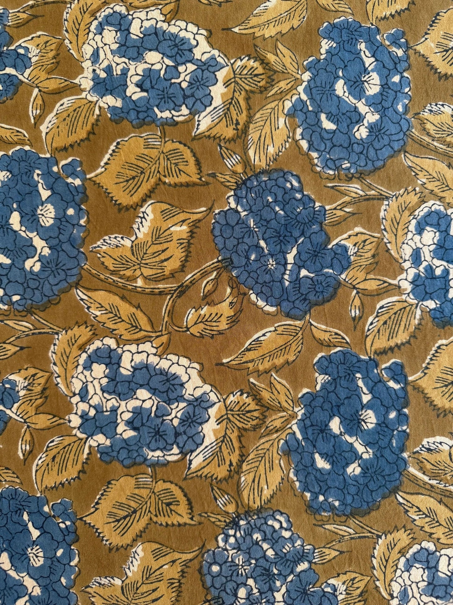 House%20of%20Mulmul%20-%20Cotton%20Table%20Cloth%20(29).jpeg