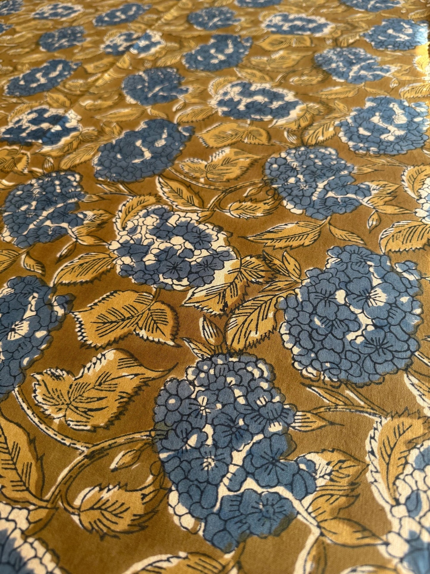 House%20of%20Mulmul%20-%20Cotton%20Table%20Cloth%20(30).jpeg