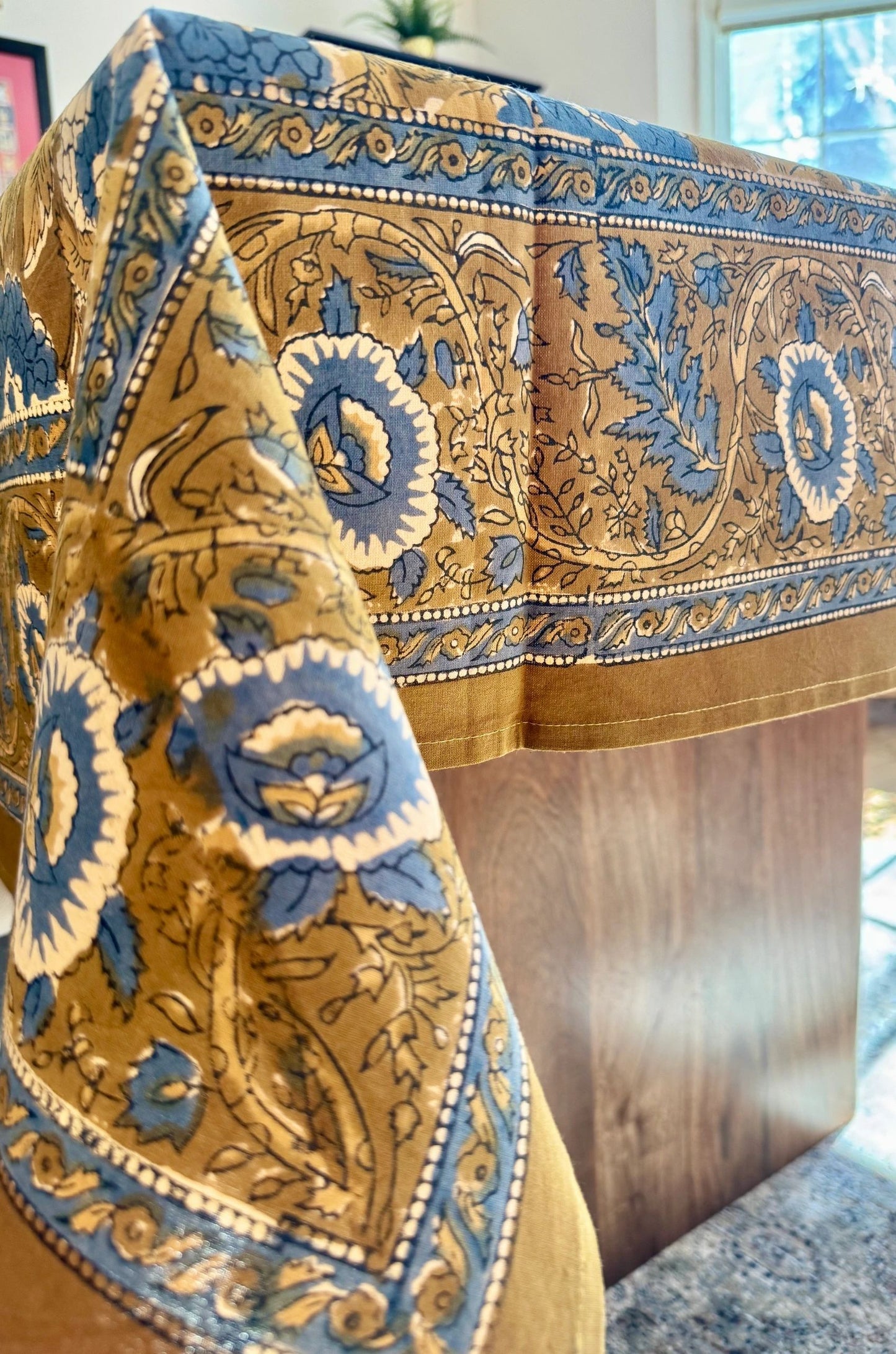 House%20of%20Mulmul%20-%20Cotton%20Table%20Cloth%20(33).jpeg