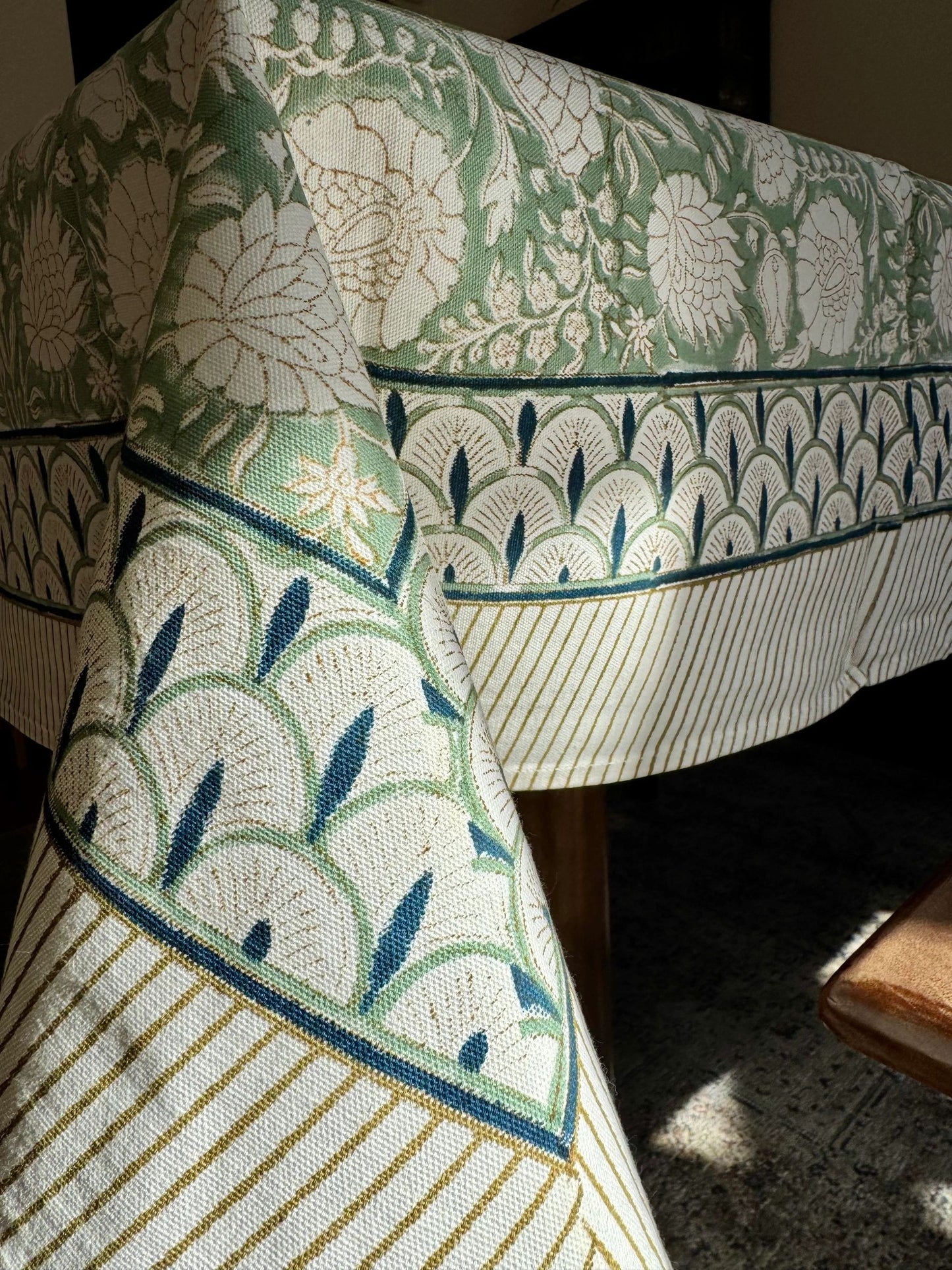 House%20of%20Mulmul%20-%20Cotton%20Table%20Cloth%20(67).jpeg