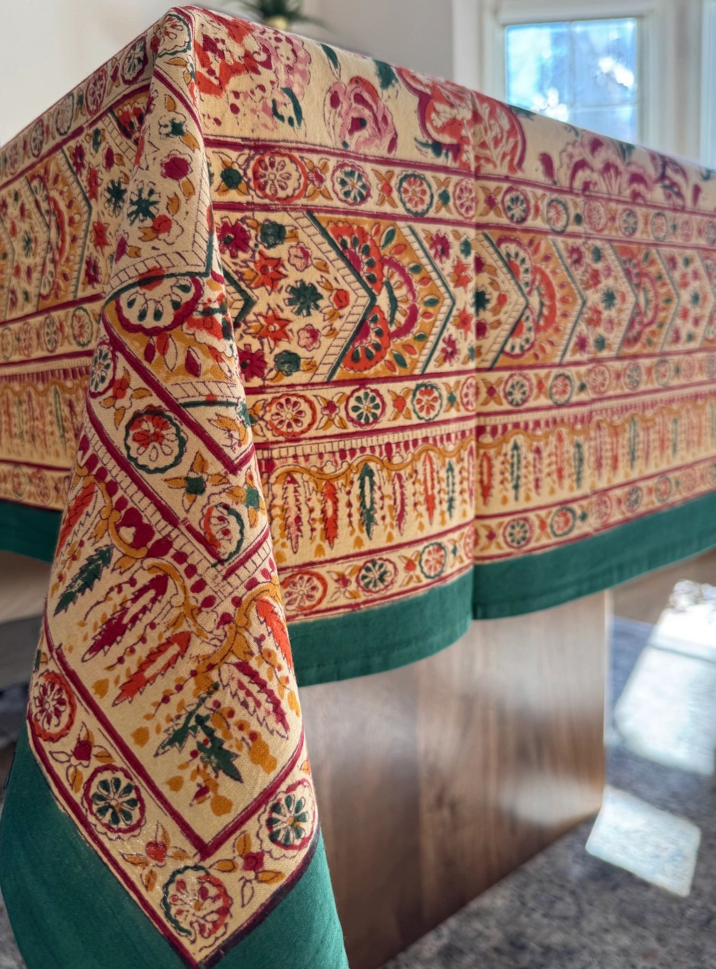 House%20of%20Mulmul%20-%20Cotton%20Table%20Cloth%20(7).jpeg