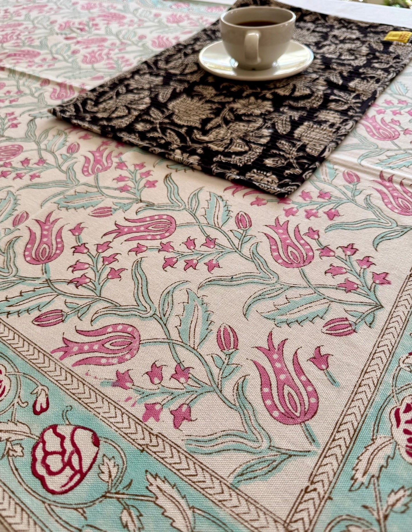 House%20of%20Mulmul%20-%20Cotton%20Table%20Cloth%20(99).jpeg