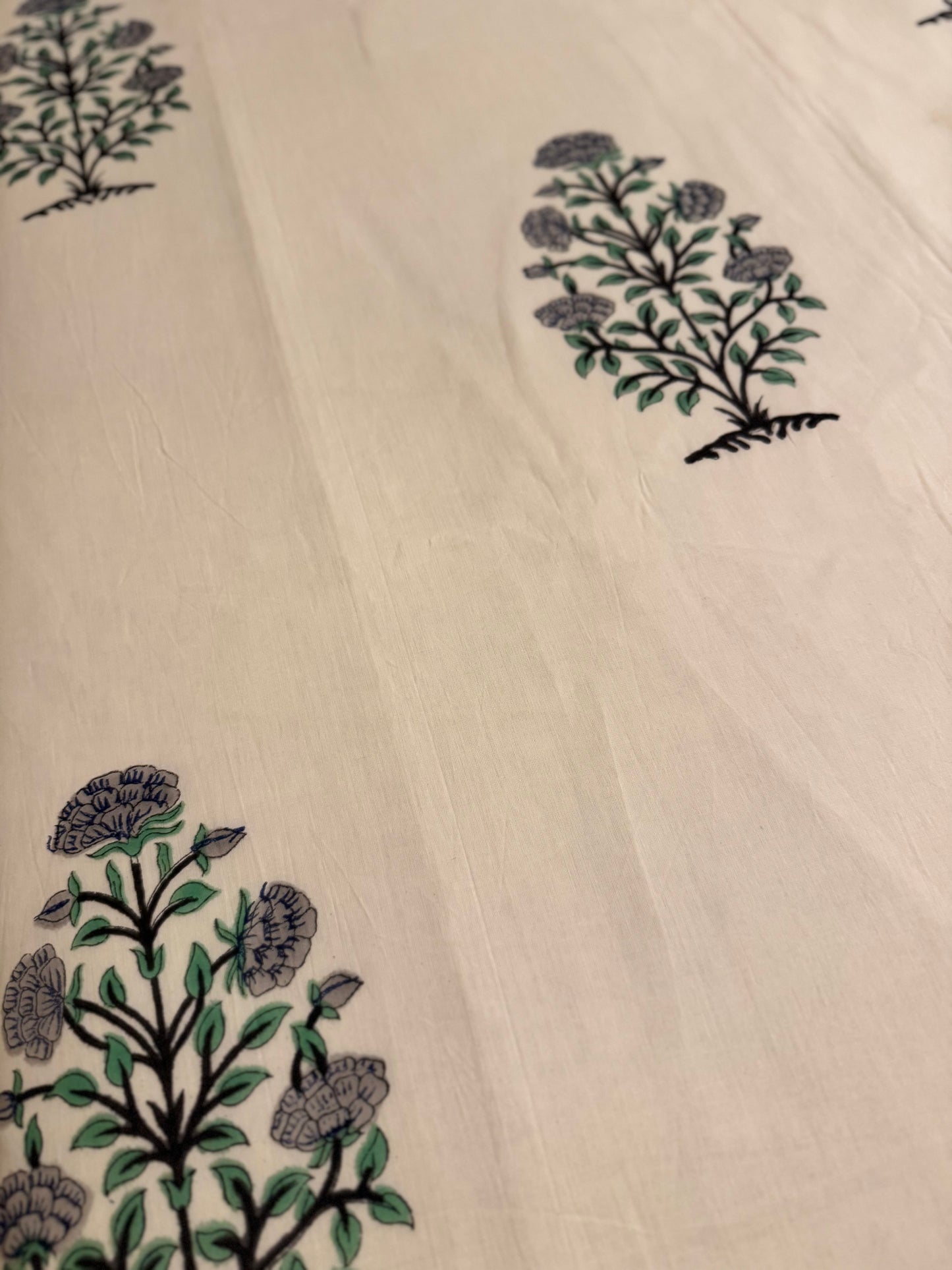 Raat ki Rani Handblock printed Reversible Queen Cotton Coverlet (Dohar) Blanket
