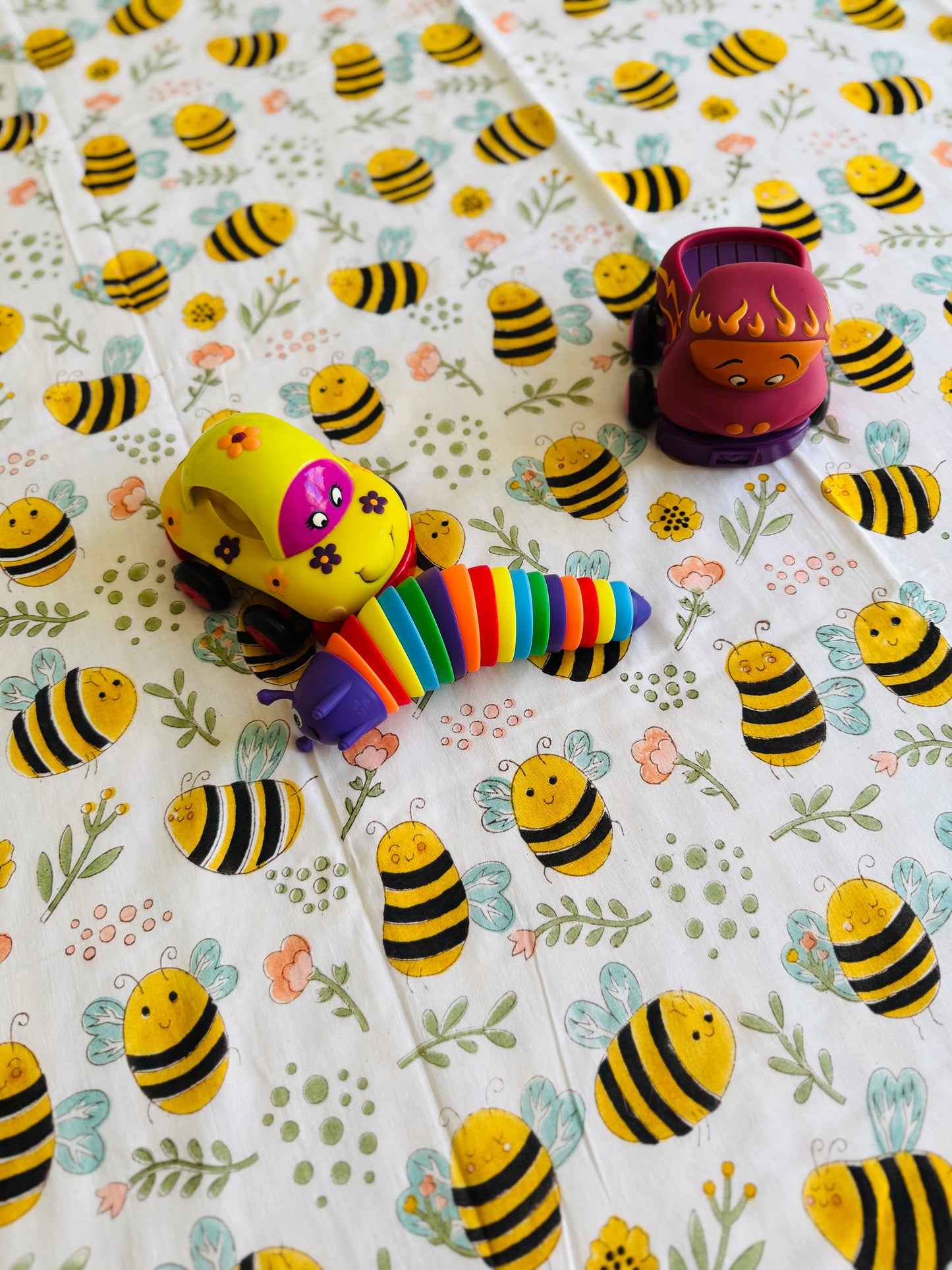 Block Print Cotton Reversible Coverlet - Kids (Bee Garden)