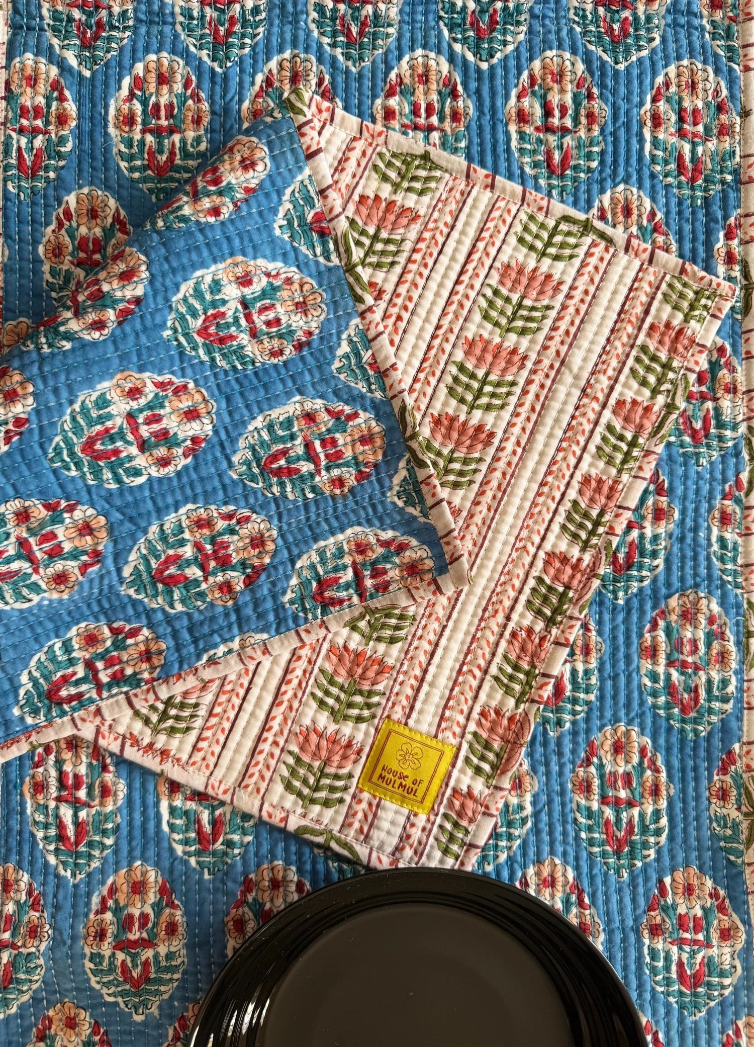 Table Runners & Mats
