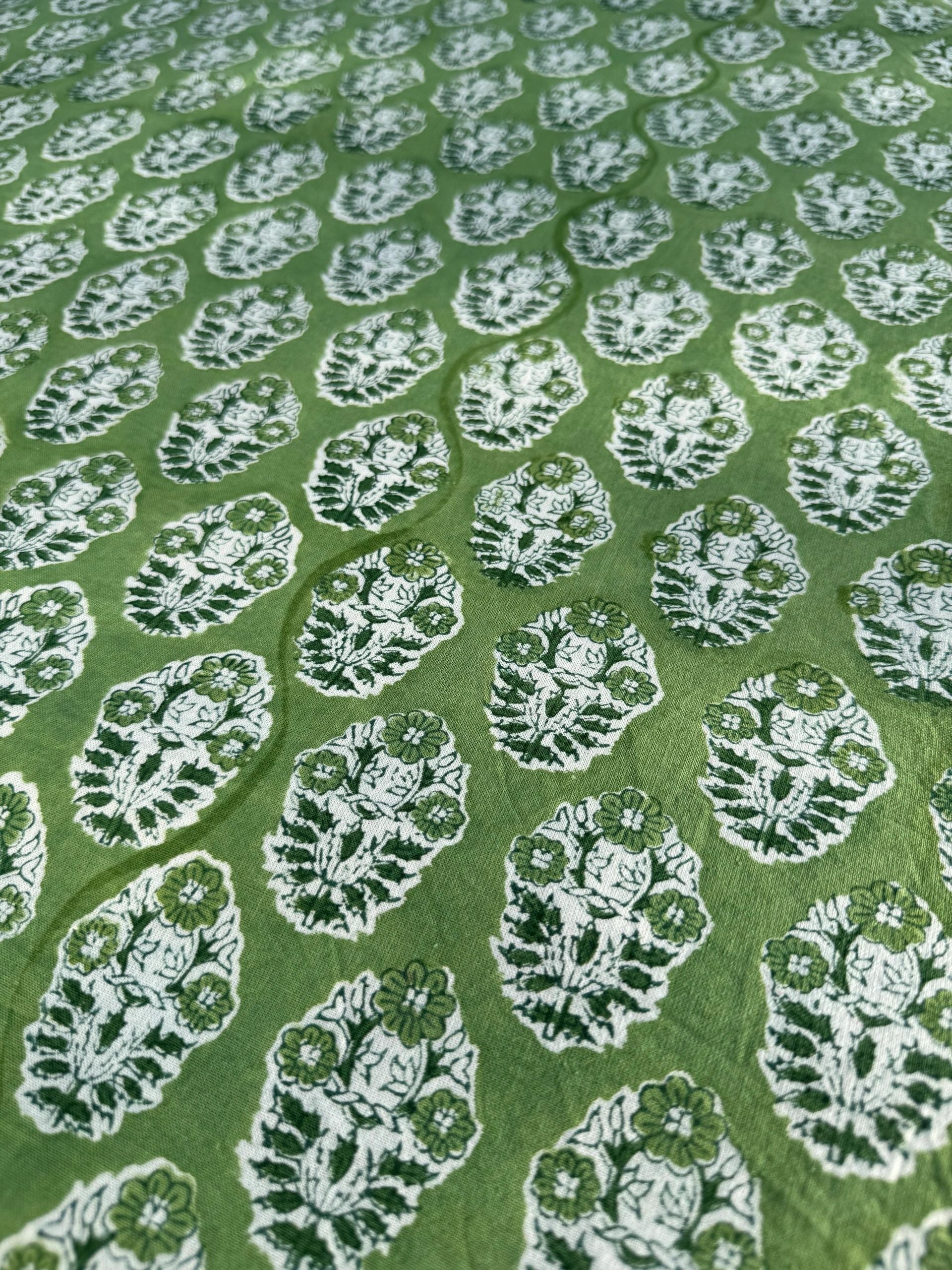 House%20of%20Mulmul%20-%20Cotton%20Table%20Cloth%20(165).jpeg