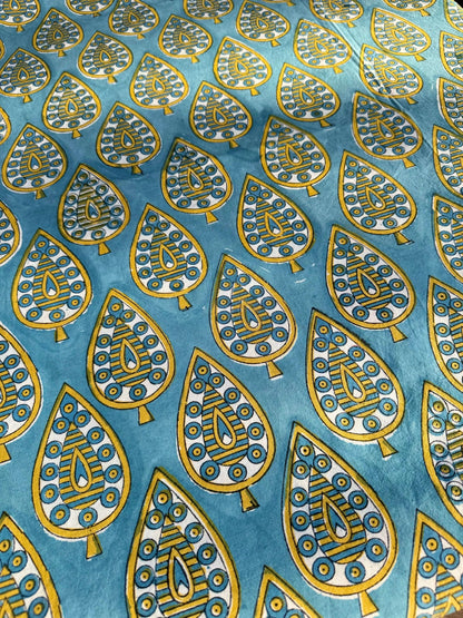 House%20of%20Mulmul%20-%20Cotton%20Table%20Cloth%20(170).jpeg