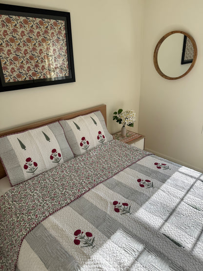 Gulzar Bliss Reversible Quilted Muslin Cotton Bed Cover Set (with 2 Pillow Covers)