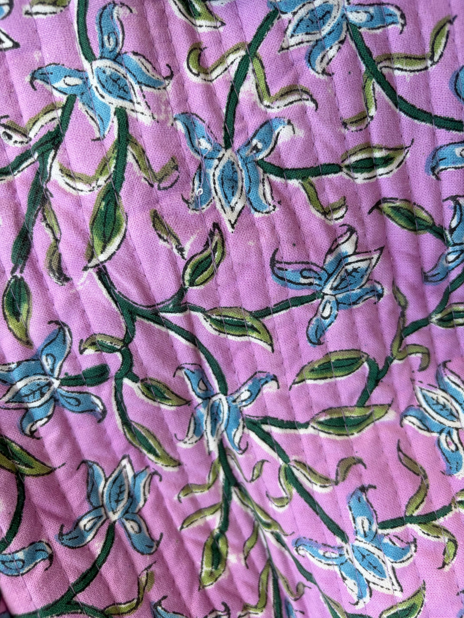 House of Mulmul - Blockprinted Cotton Duffle Bag Weekender Bag. Floral pattern on a purple fabric background