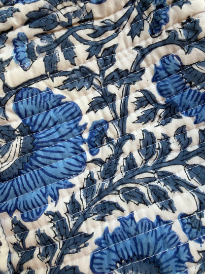 House of Mulmul - Quilted Blockprint Travel Makeup pouch set. Blue and white patterned pouch set.