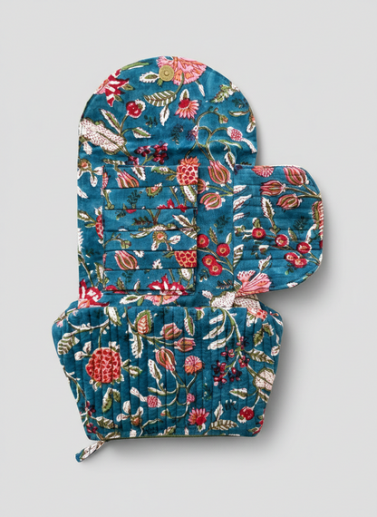 House of Mulmul - Quilted Foldable Travel Makeup pouch. Floral patterned cotton makeup bag, foldable