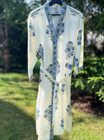 House of Mulmul - Blockprinted Cotton Bathrobe. Blue Violet Indigo White. Indian print cotton bathrobe. Floral Bathrobe.
