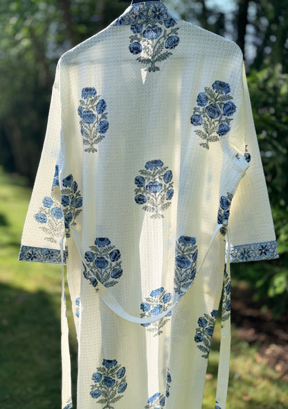 House of Mulmul - Blockprinted Cotton Bathrobe. Blue Violet Indigo White. Indian print cotton bathrobe. Floral Bathrobe.