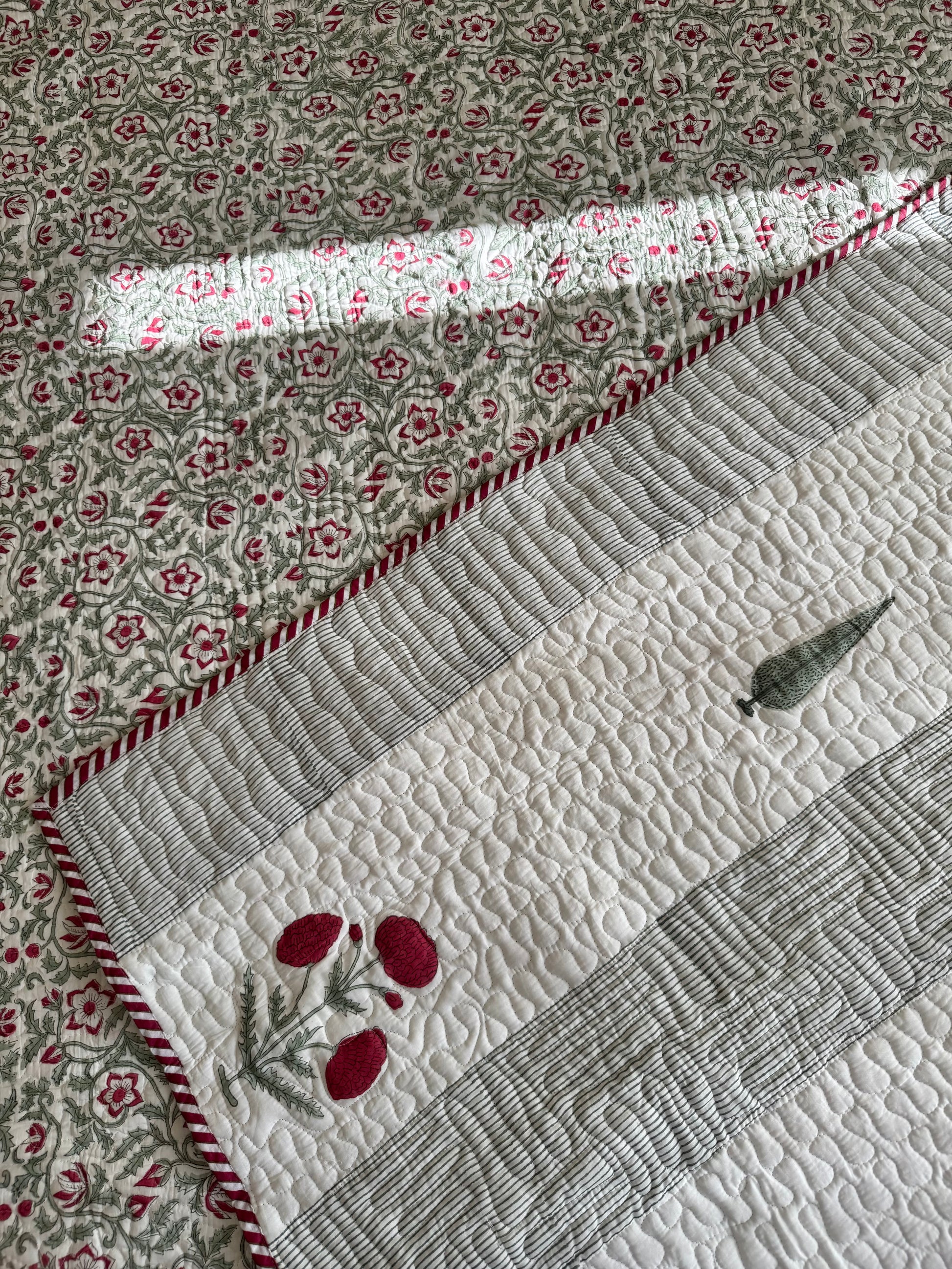 House of Mulmul - Blockprinted Cotton Bedcover Reversible Muslin. Cotton bedcover with floral border and embroidered design