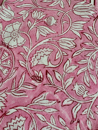 House of Mulmul - Blockprinted Cotton Mats and Napkins. Pink napkins with white floral and leaf pattern