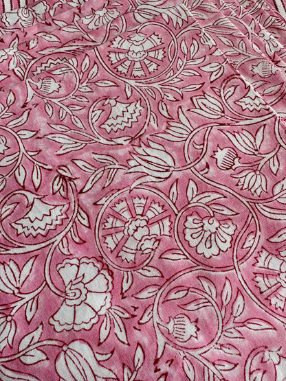House of Mulmul - Blockprinted Cotton Mats and Napkins. Pink napkins with white floral and leaf patterns
