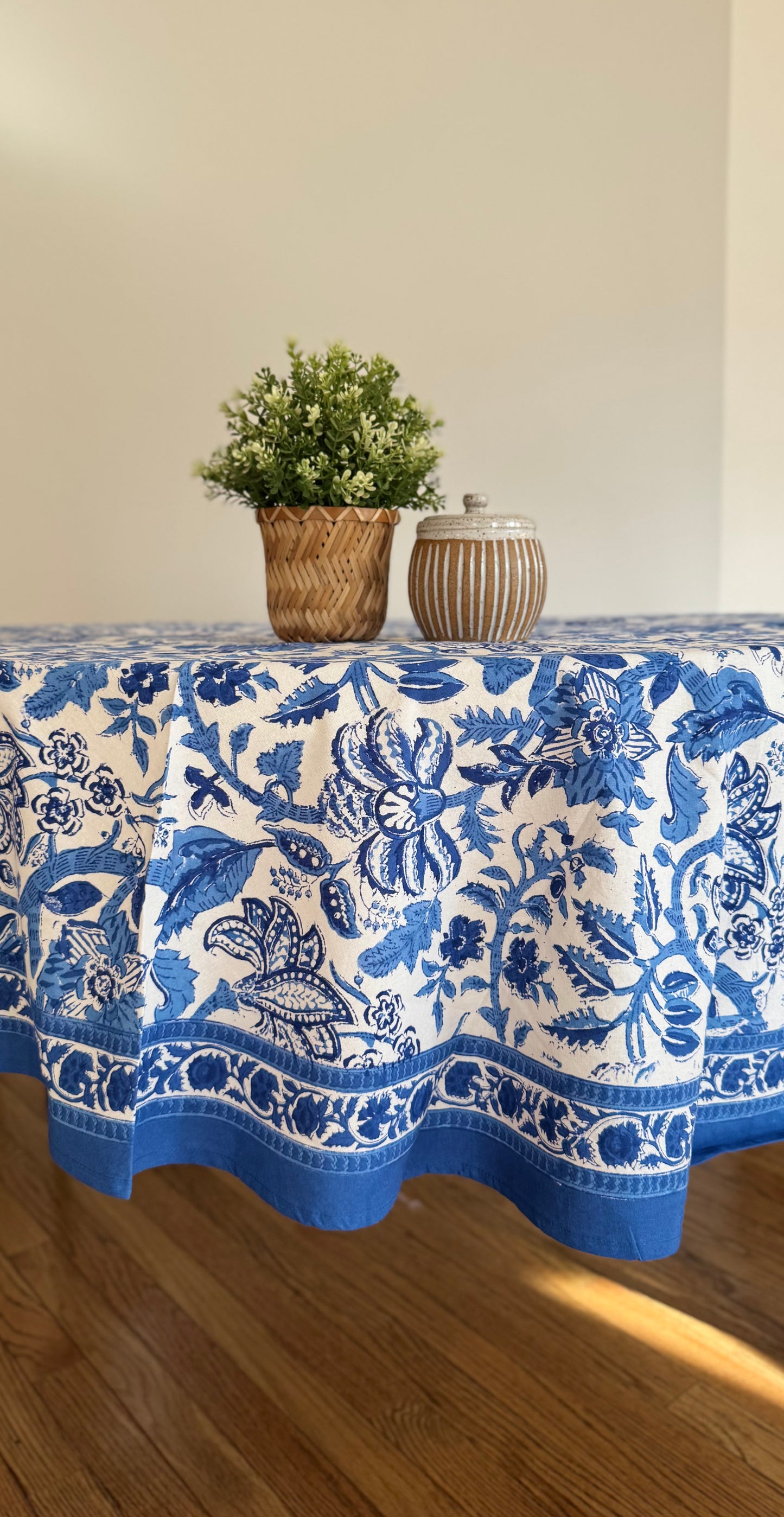 Block Print Cotton Table Cloth - Round (#D76)