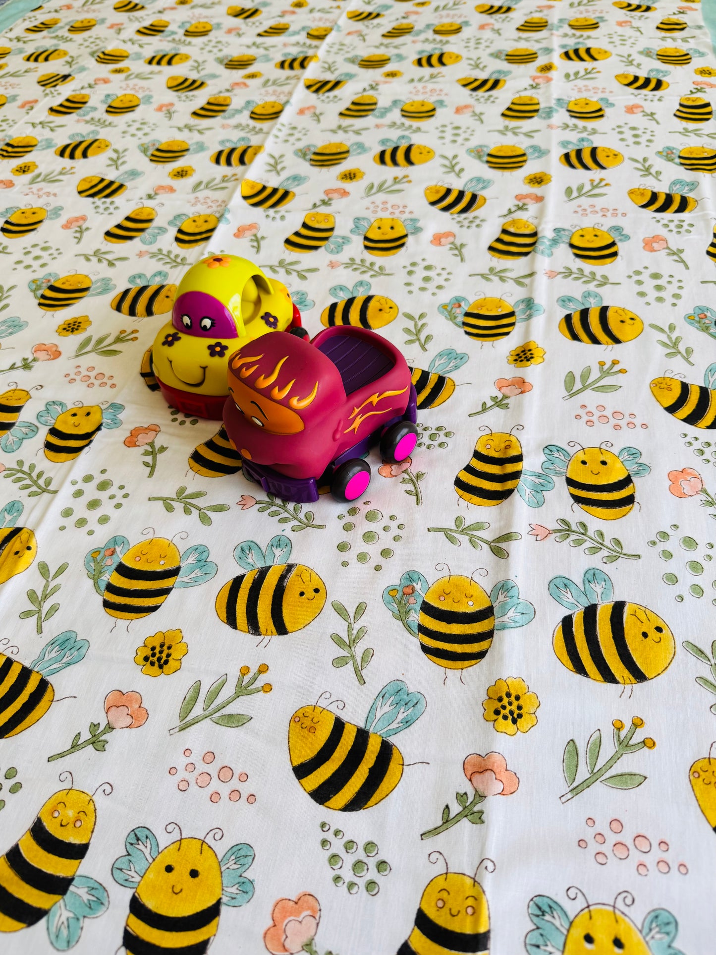 Block Print Cotton Reversible Coverlet - Kids (Bee Garden)