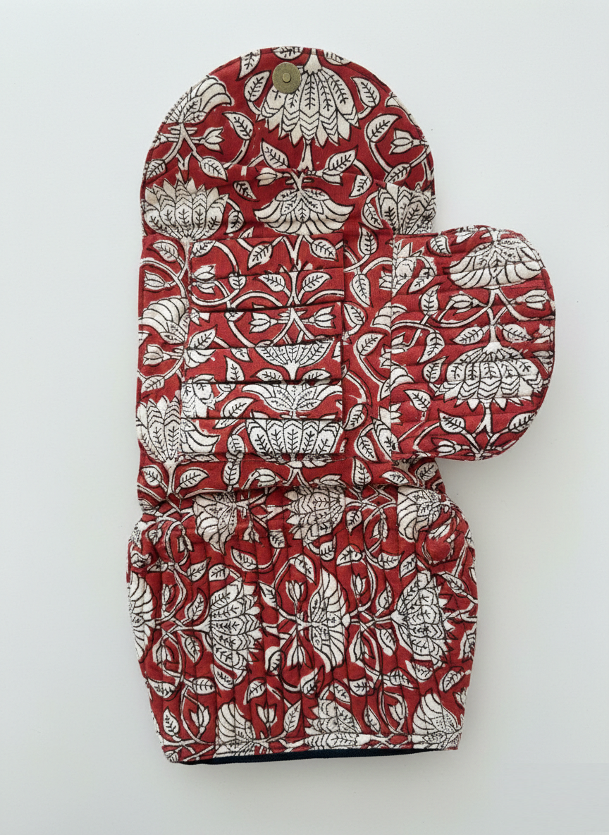 House of Mulmul - Quilted Foldable Travel Makeup pouch. Red and white floral patterned makeup bag